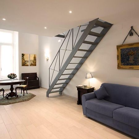 Palazzo D'Auria Aparthotel Napoli Ngoại thất bức ảnh
