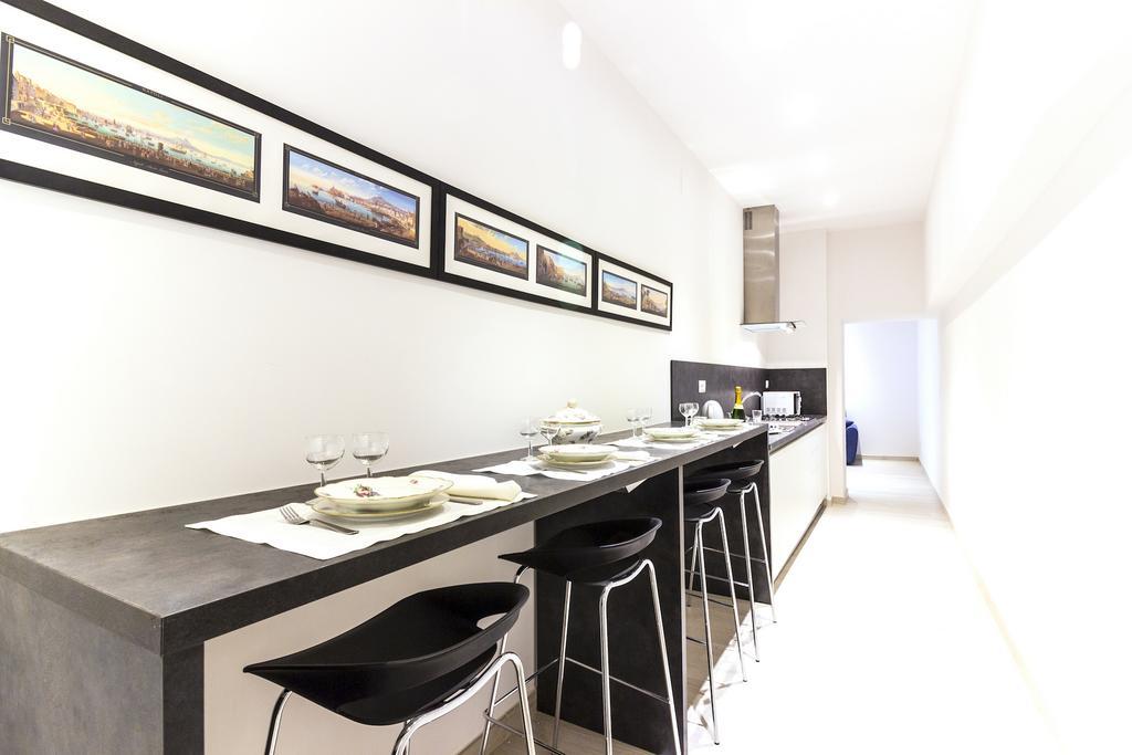 Palazzo D'Auria Aparthotel Napoli Ngoại thất bức ảnh