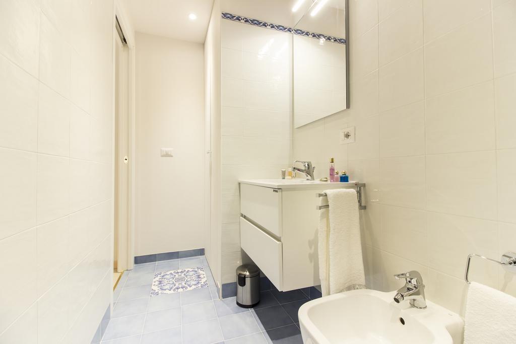 Palazzo D'Auria Aparthotel Napoli Ngoại thất bức ảnh