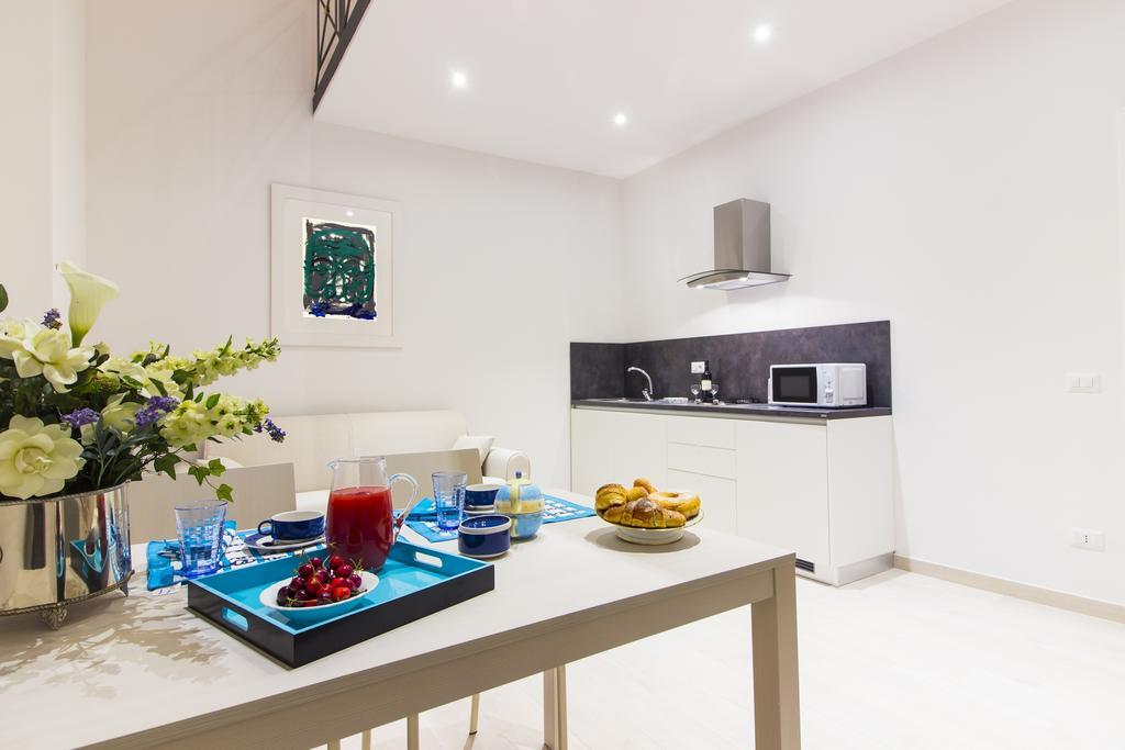 Palazzo D'Auria Aparthotel Napoli Ngoại thất bức ảnh