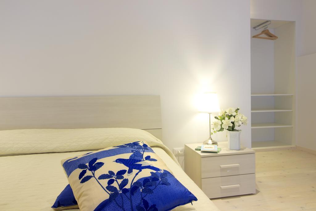 Palazzo D'Auria Aparthotel Napoli Ngoại thất bức ảnh
