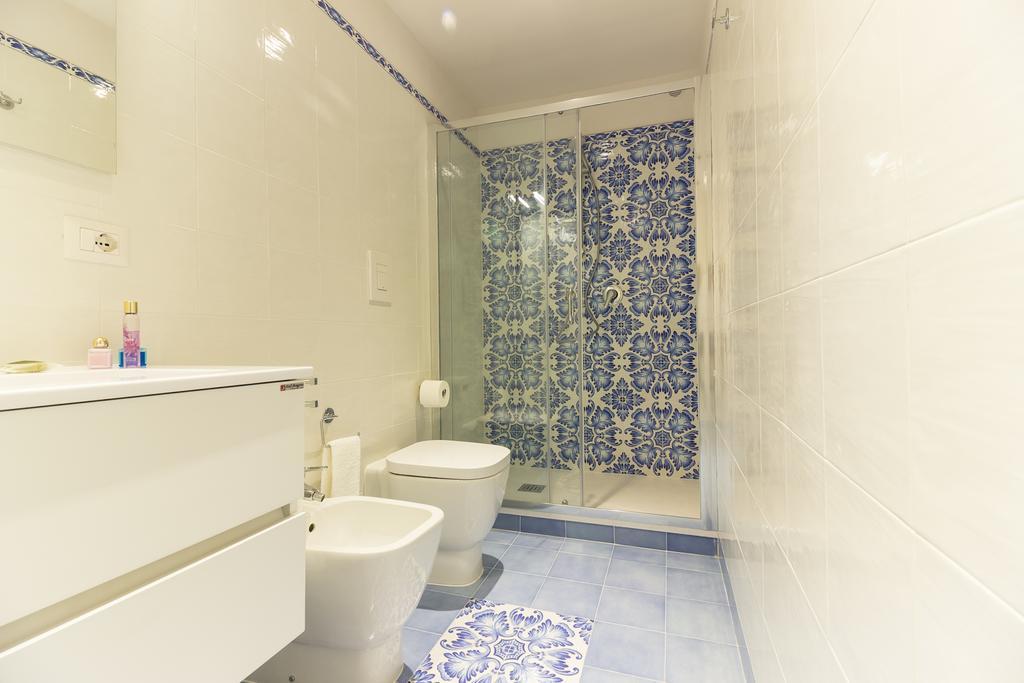 Palazzo D'Auria Aparthotel Napoli Ngoại thất bức ảnh