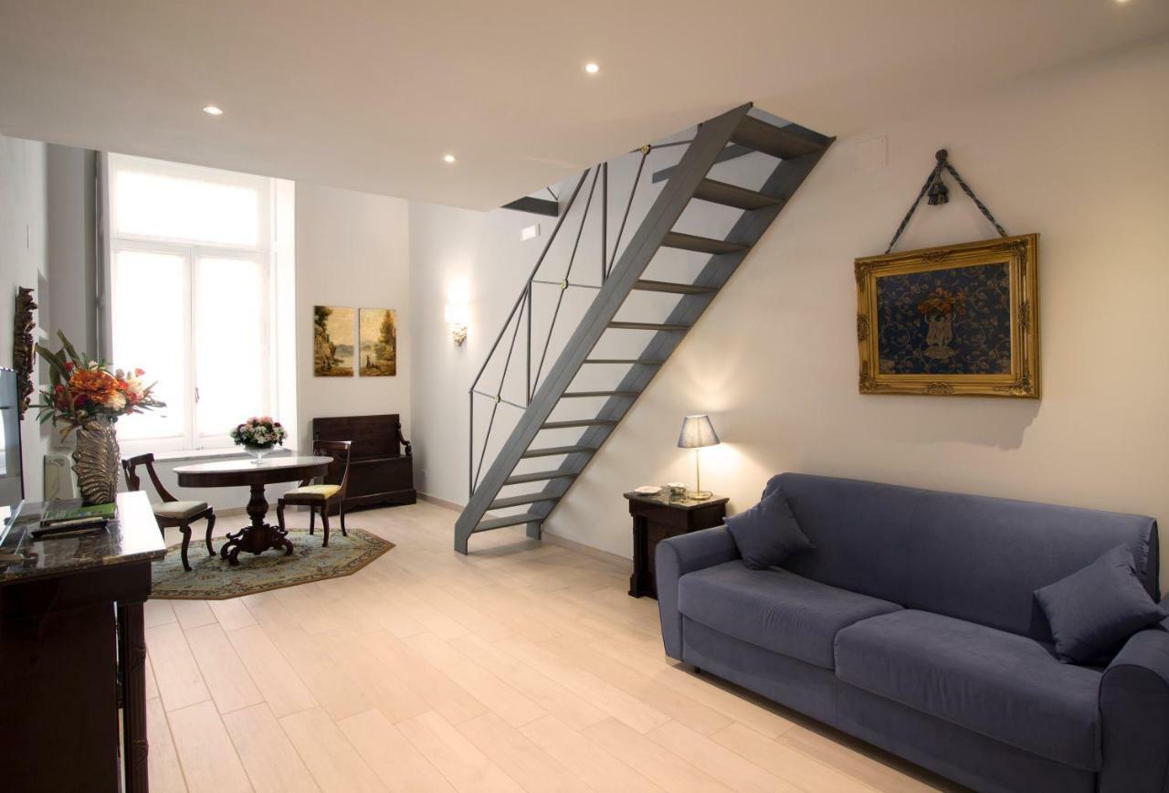 Palazzo D'Auria Aparthotel Napoli Ngoại thất bức ảnh